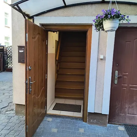 Bitwy Pod Plowcami Apartman *